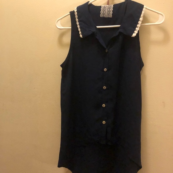 mauve peter pan style navy collared shirt - Picture 1 of 6